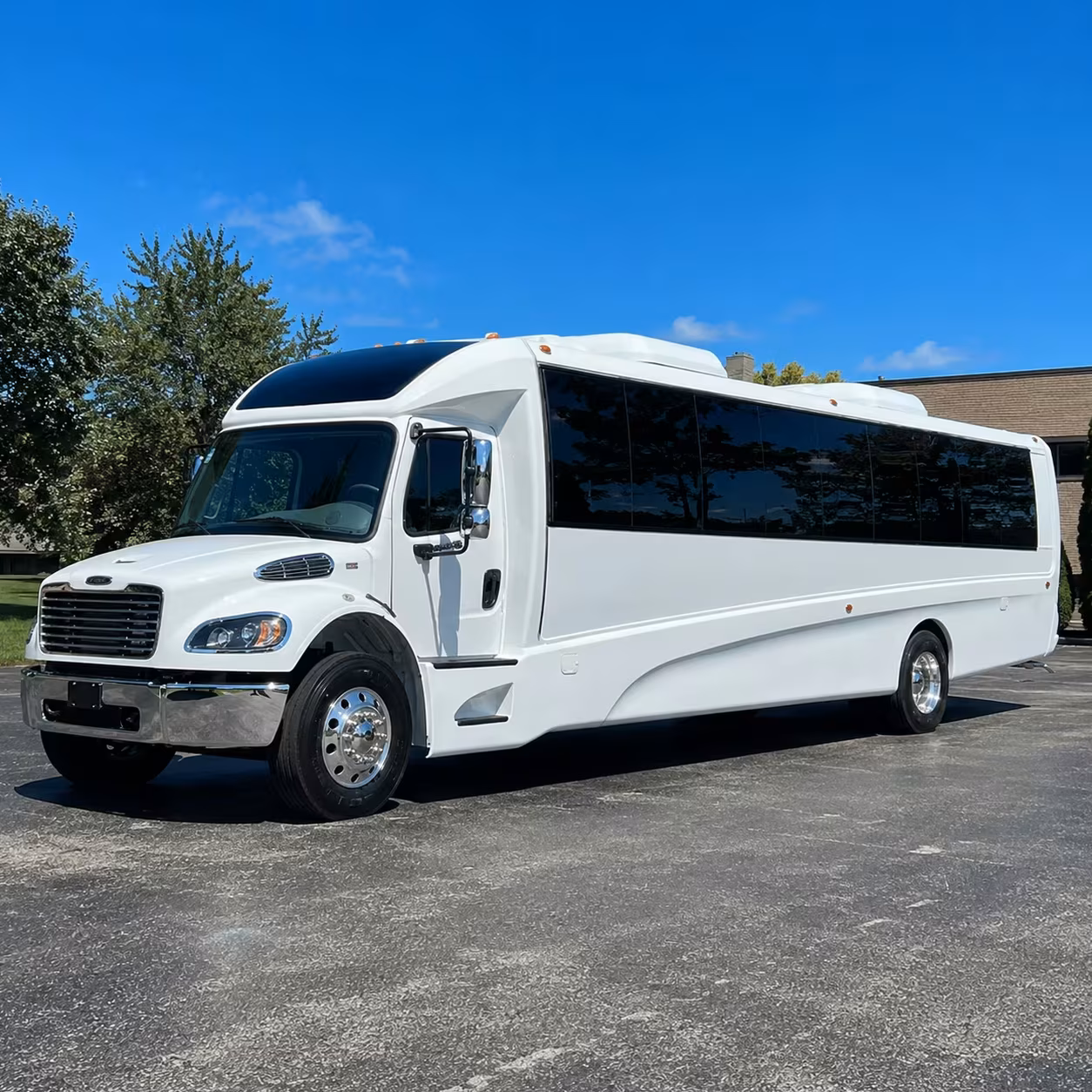 canton minibus rentals for construction crews and medical campuses