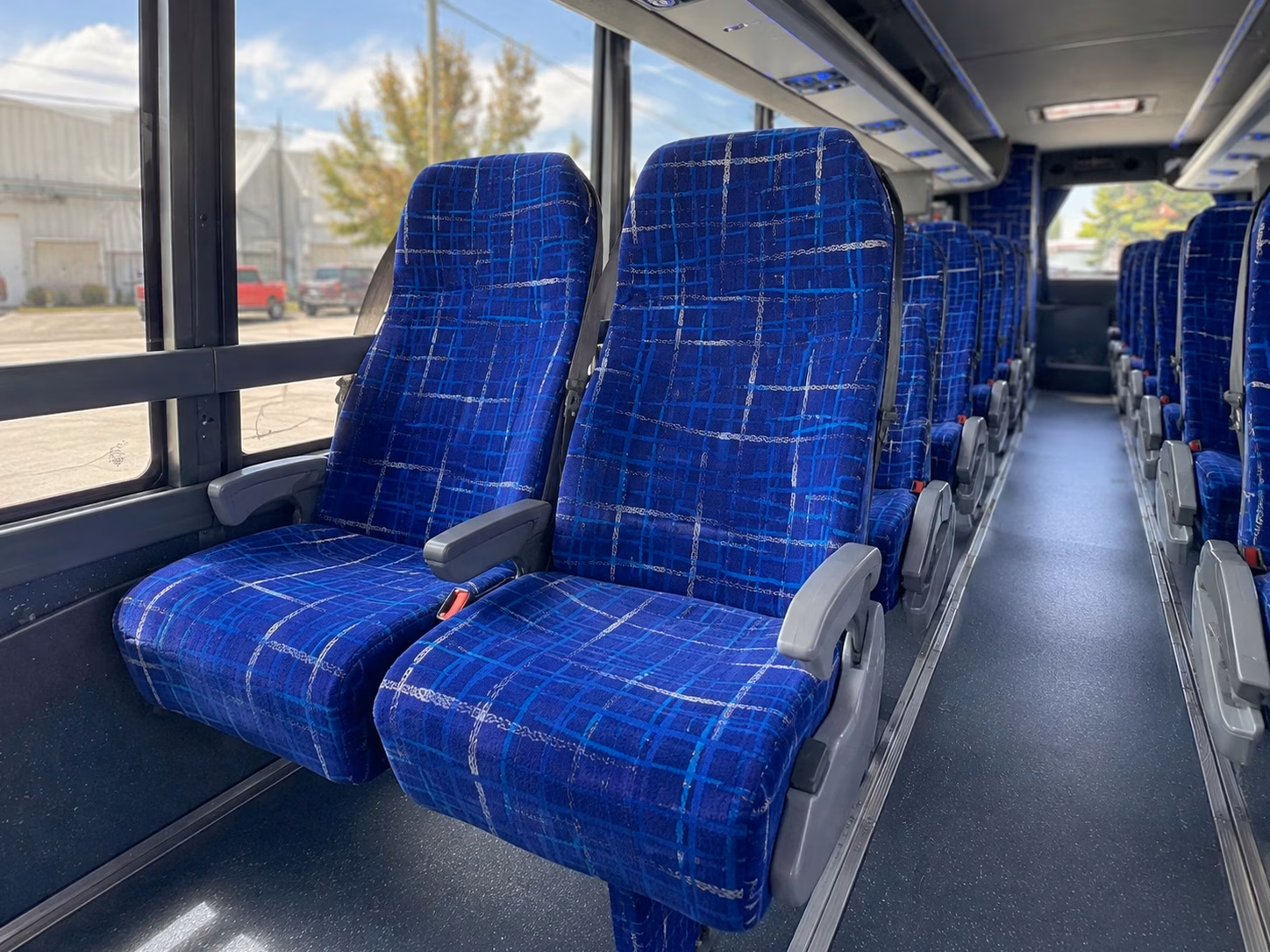 how where and when you re traveling affects canton bus rental rates