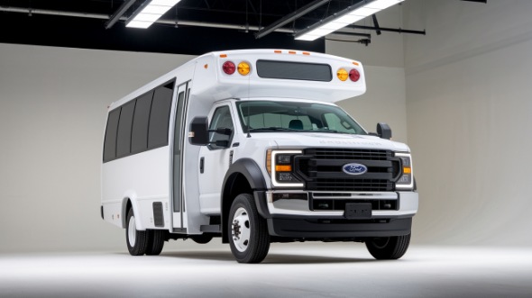 15 passenger minibus cleveland